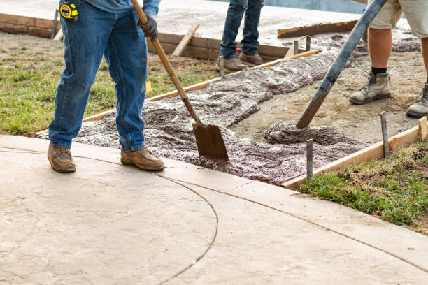 Best Custom Concrete Contractor  in Memphis, MO